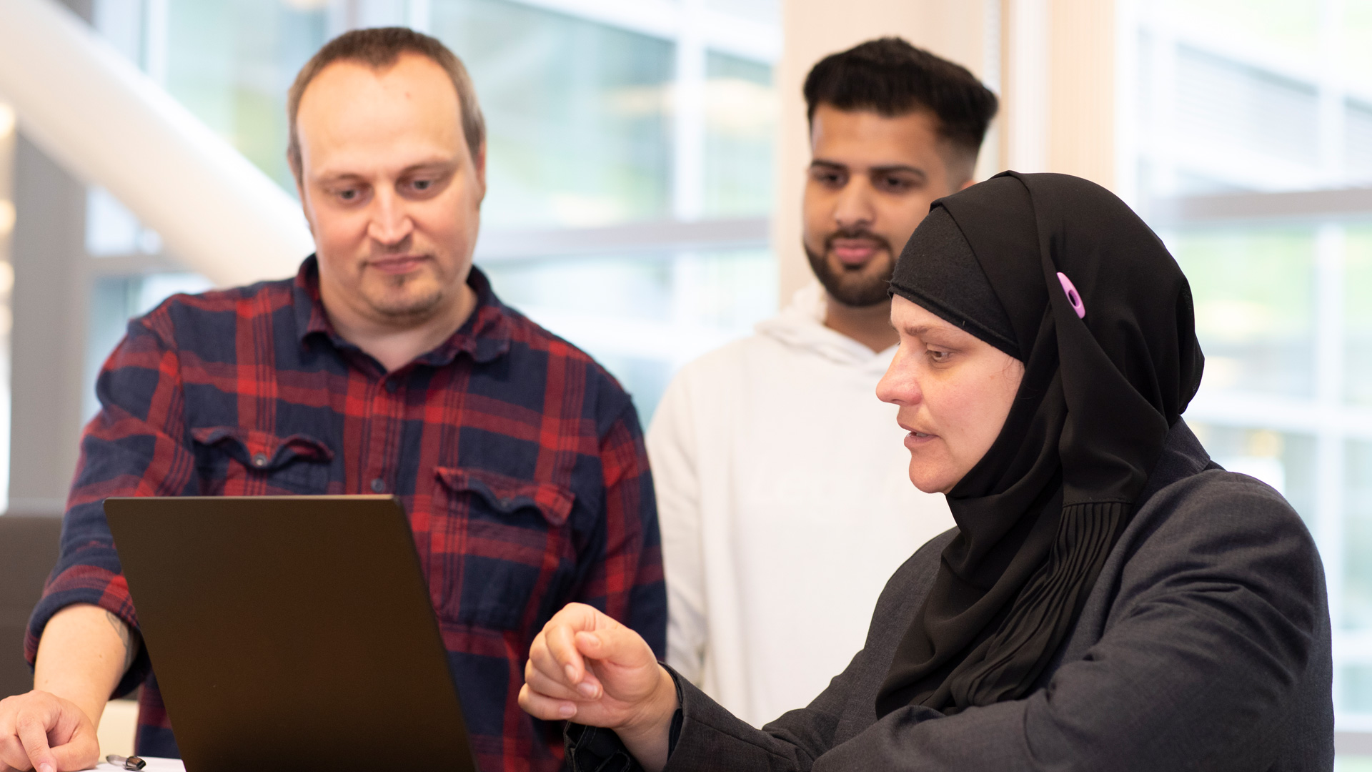 We’re Recruiting 275 Immigration Enforcement Caseworkers JOB NOW